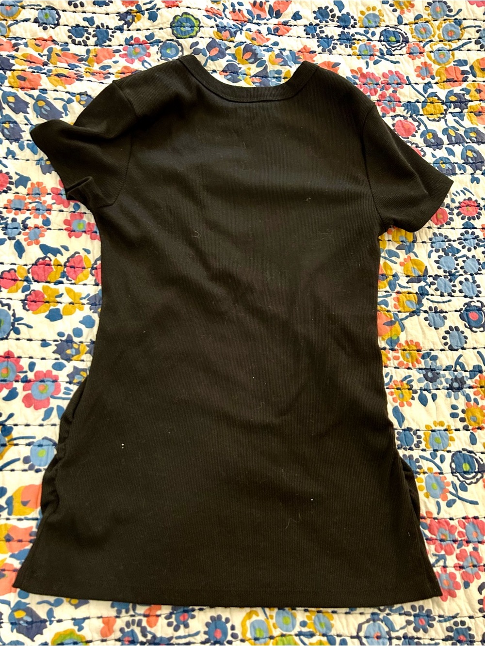 Old Navy maternity Black Short-Sleeve Women’s Ribbed Tee size M - Picture 8 of 8